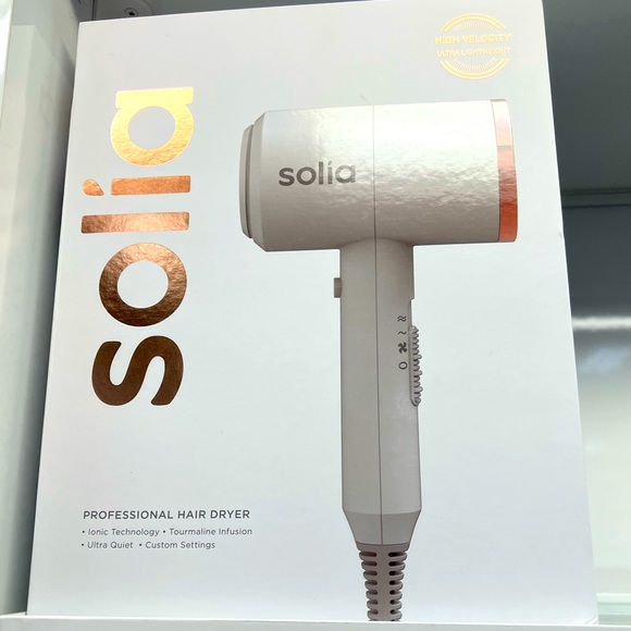 Solia Rose Gold Professional Hair Dryer - Picture 1 of 1